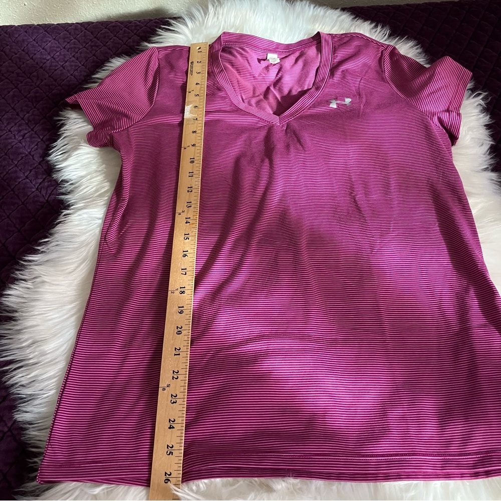 Under Armour Women's Purple Striped V-Neck Tee